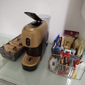 Le Piazze Di Roma